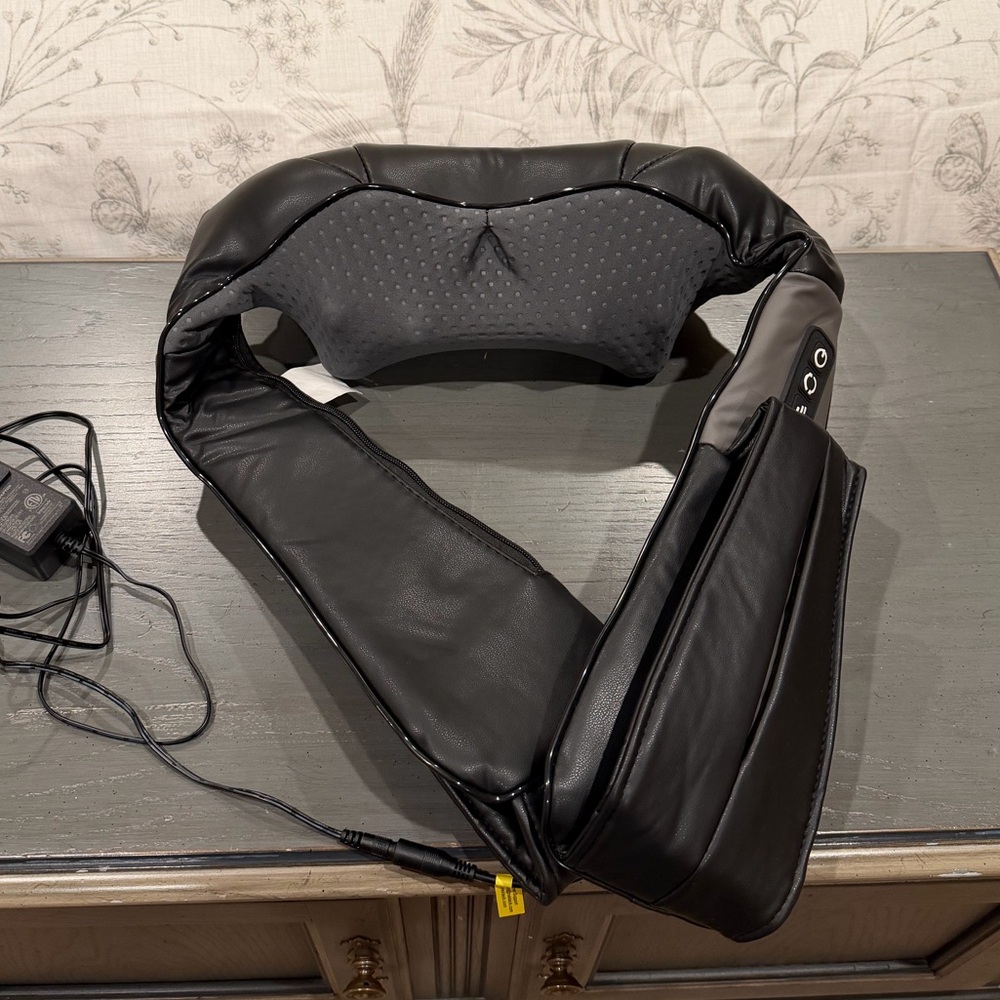 Nekteck Neck and Back Massager with Heat Function